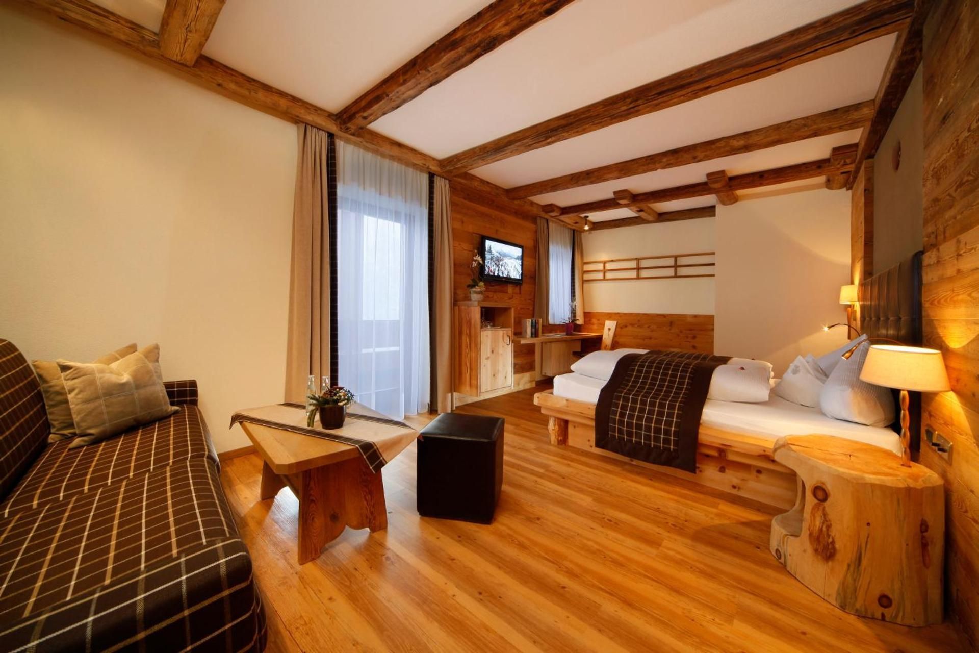 Hotel Plunhof Superior Double Room with Mountain View