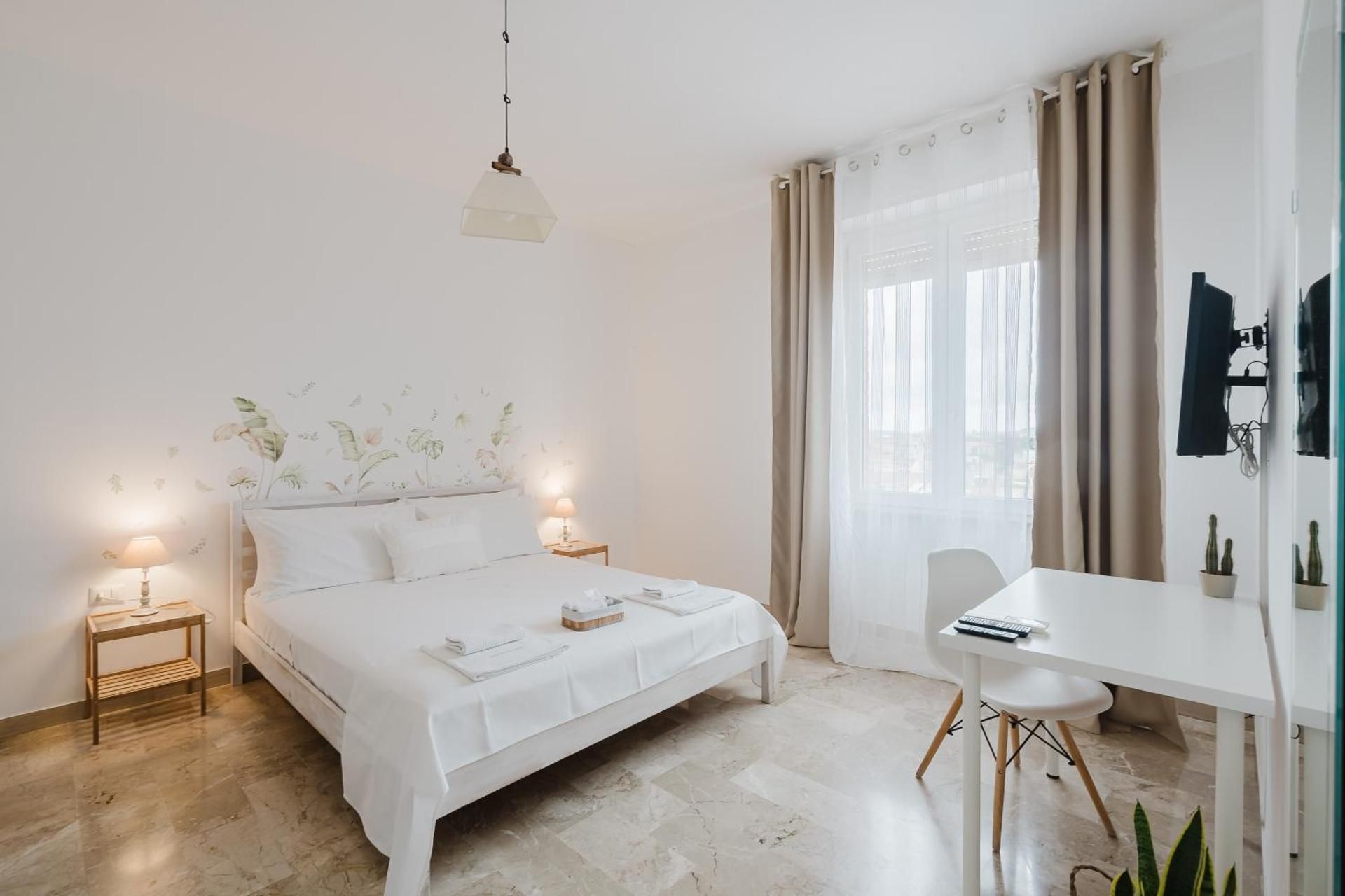 Double Room with Private Bathroom