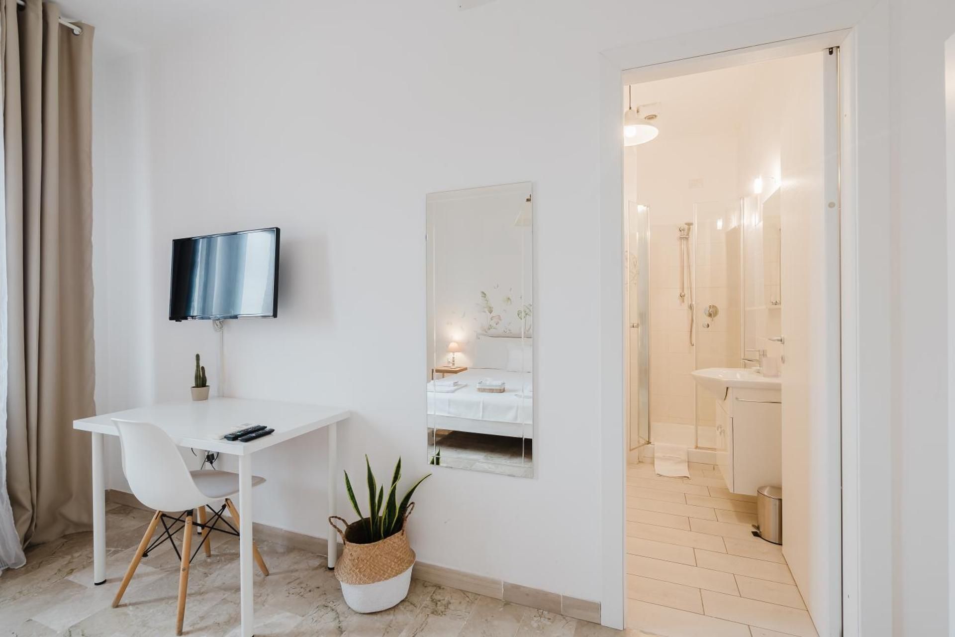 Double Room with Private Bathroom
