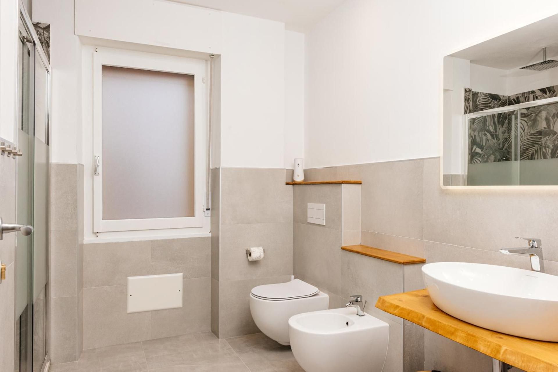 Quadruple Room with Private External Bathroom