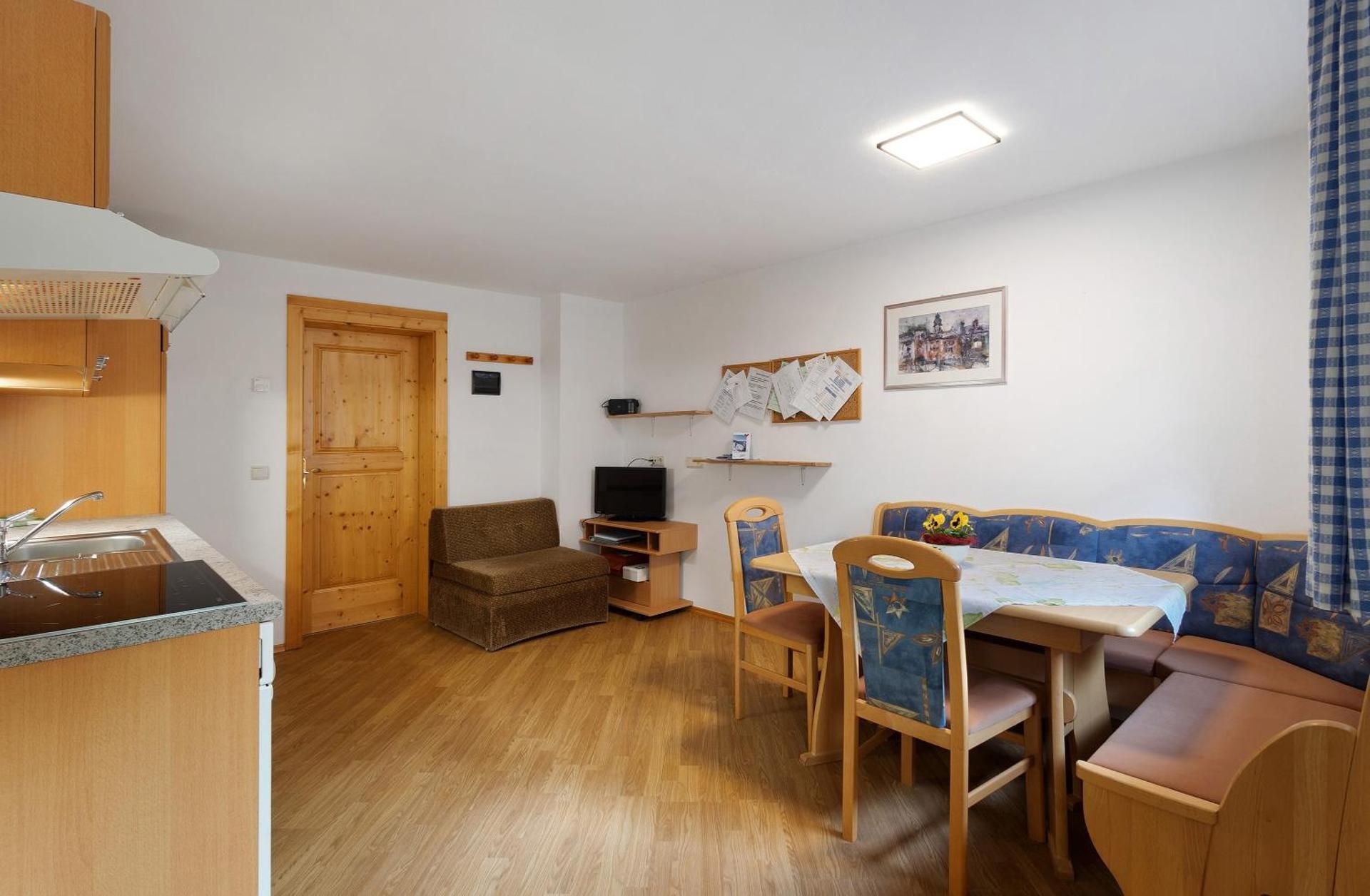 Superior One-Bedroom Apartment with Balcony