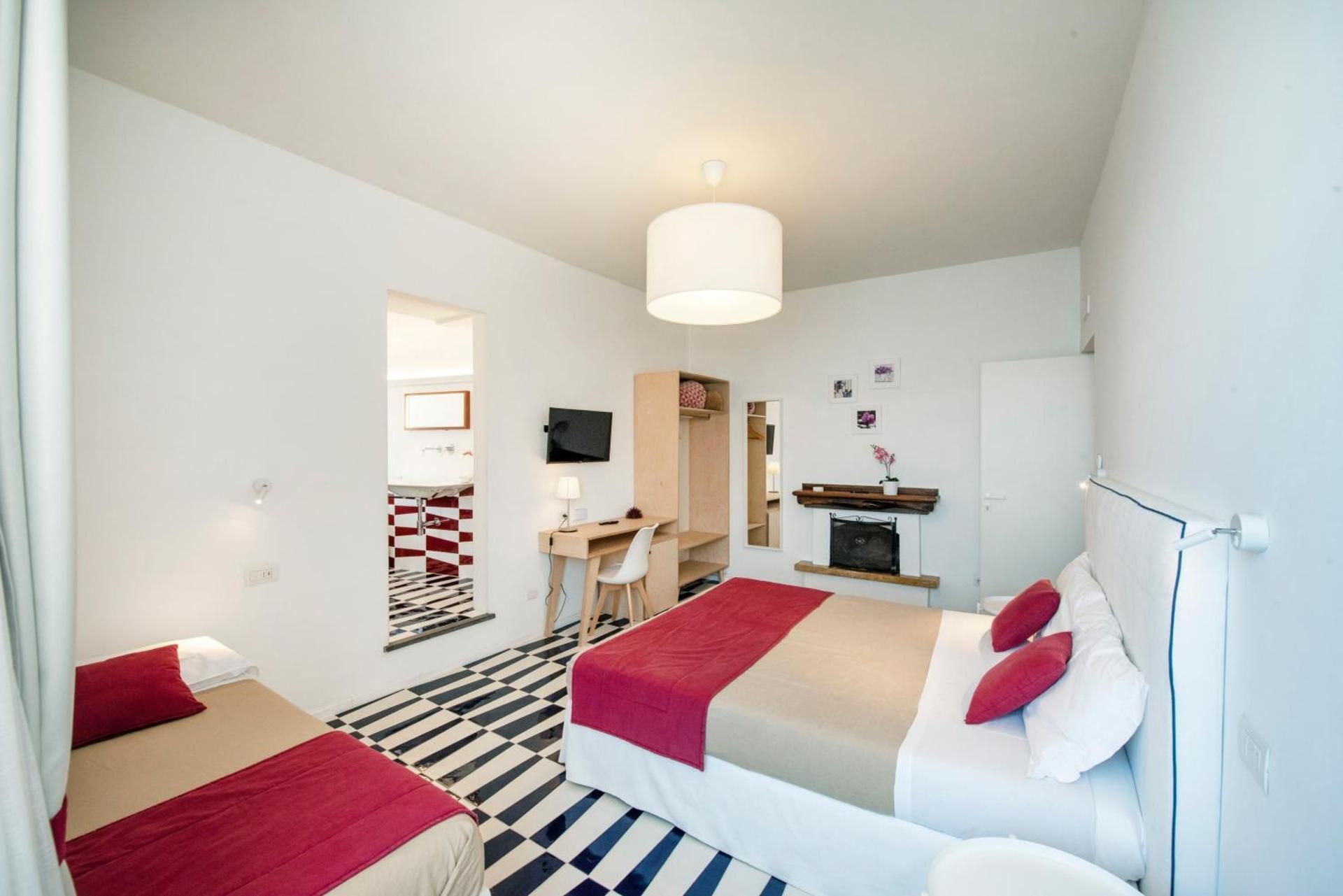 Triple Room