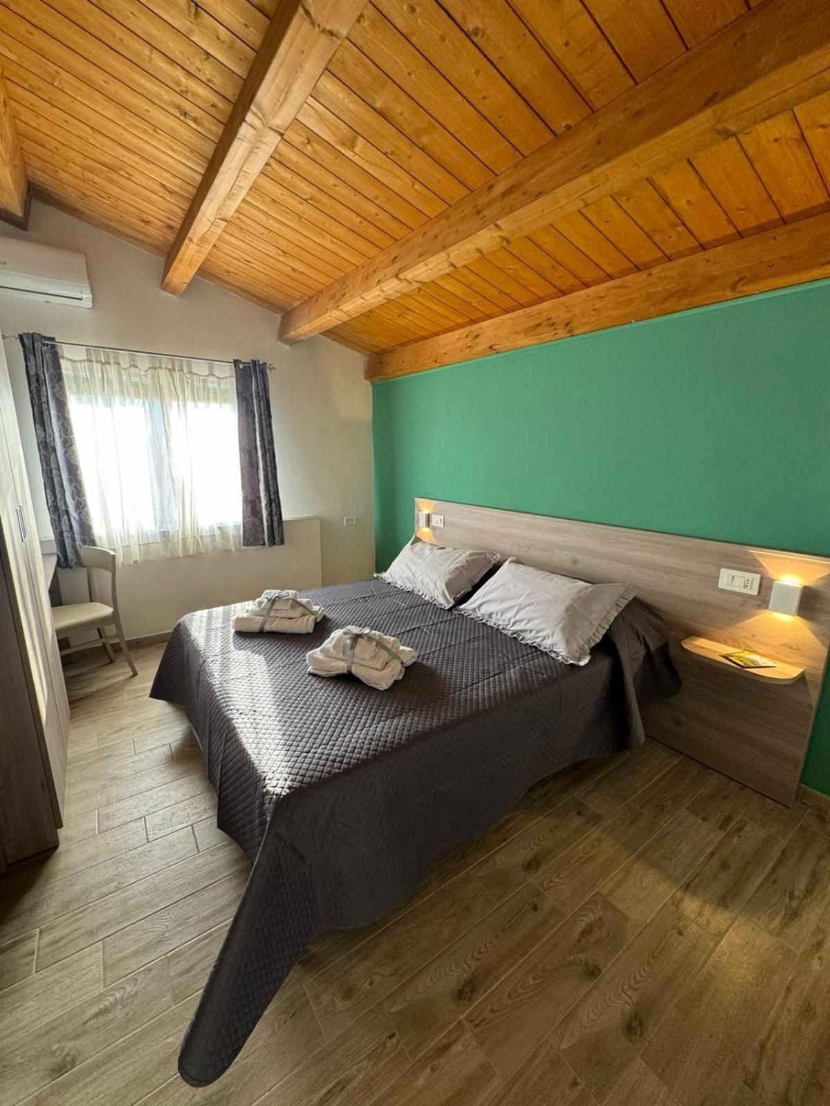 Double or Twin Room with Private Bathroom