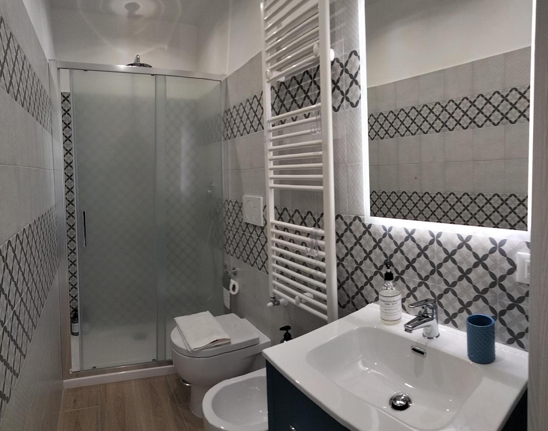 Studio Apartment with One Double Bed