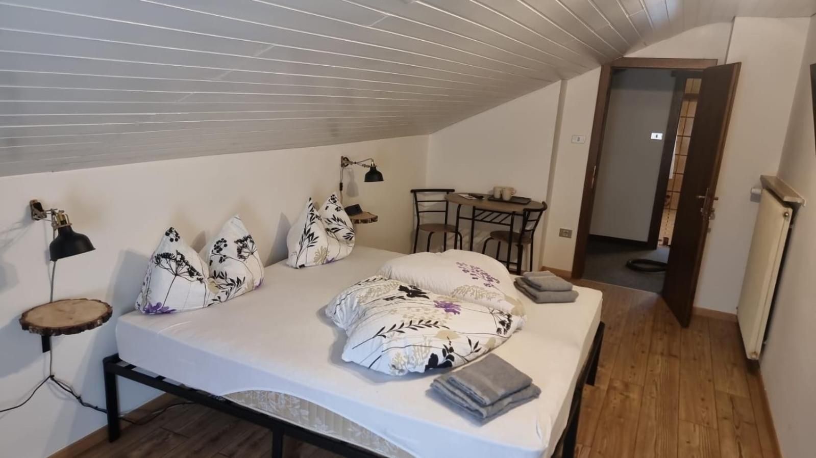 Double Room with Private External Bathroom