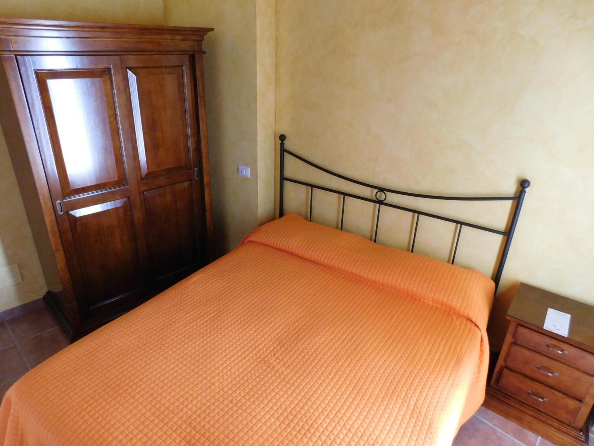 Double or Twin Room with Terrace