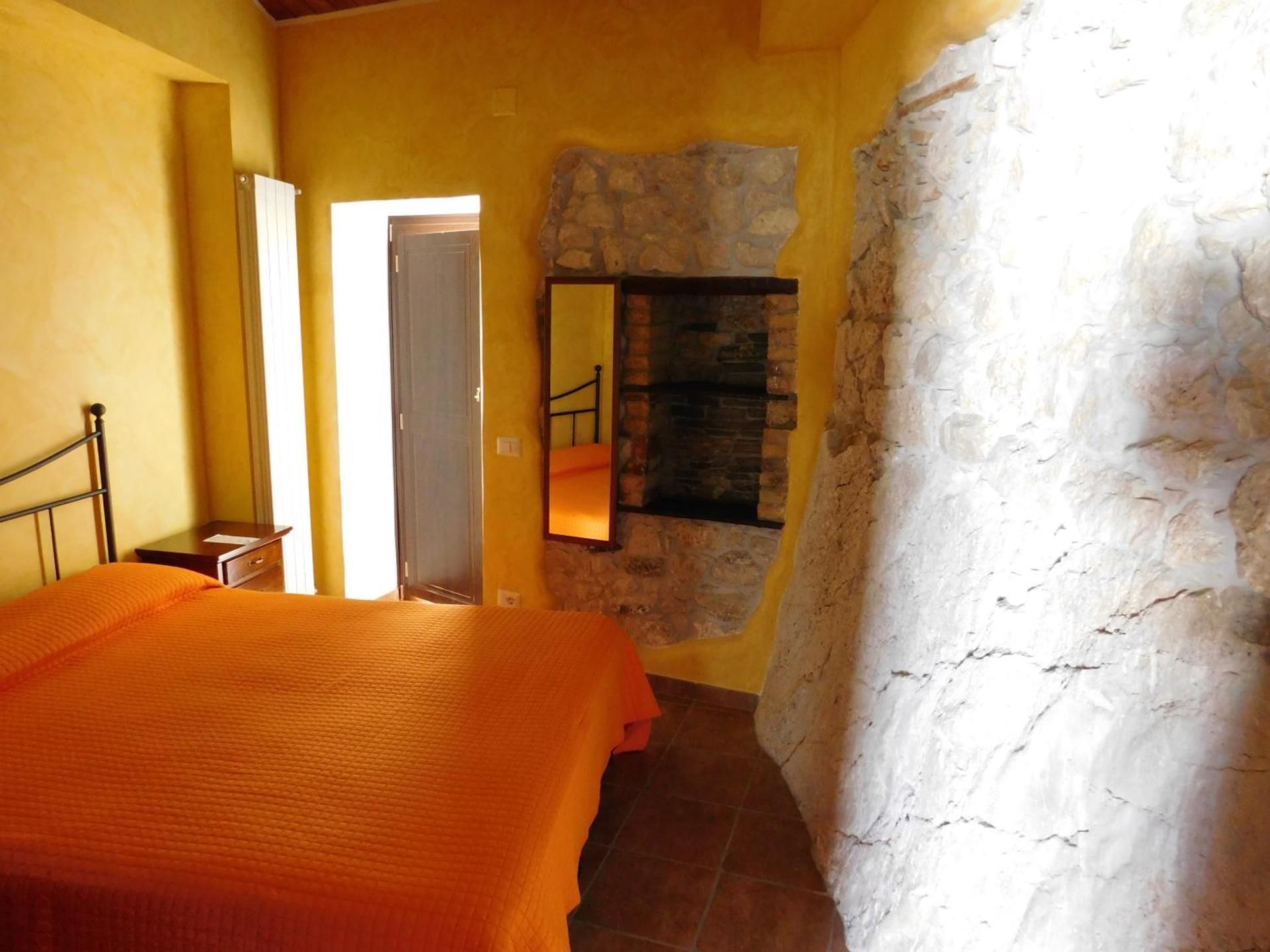 Double or Twin Room with Terrace