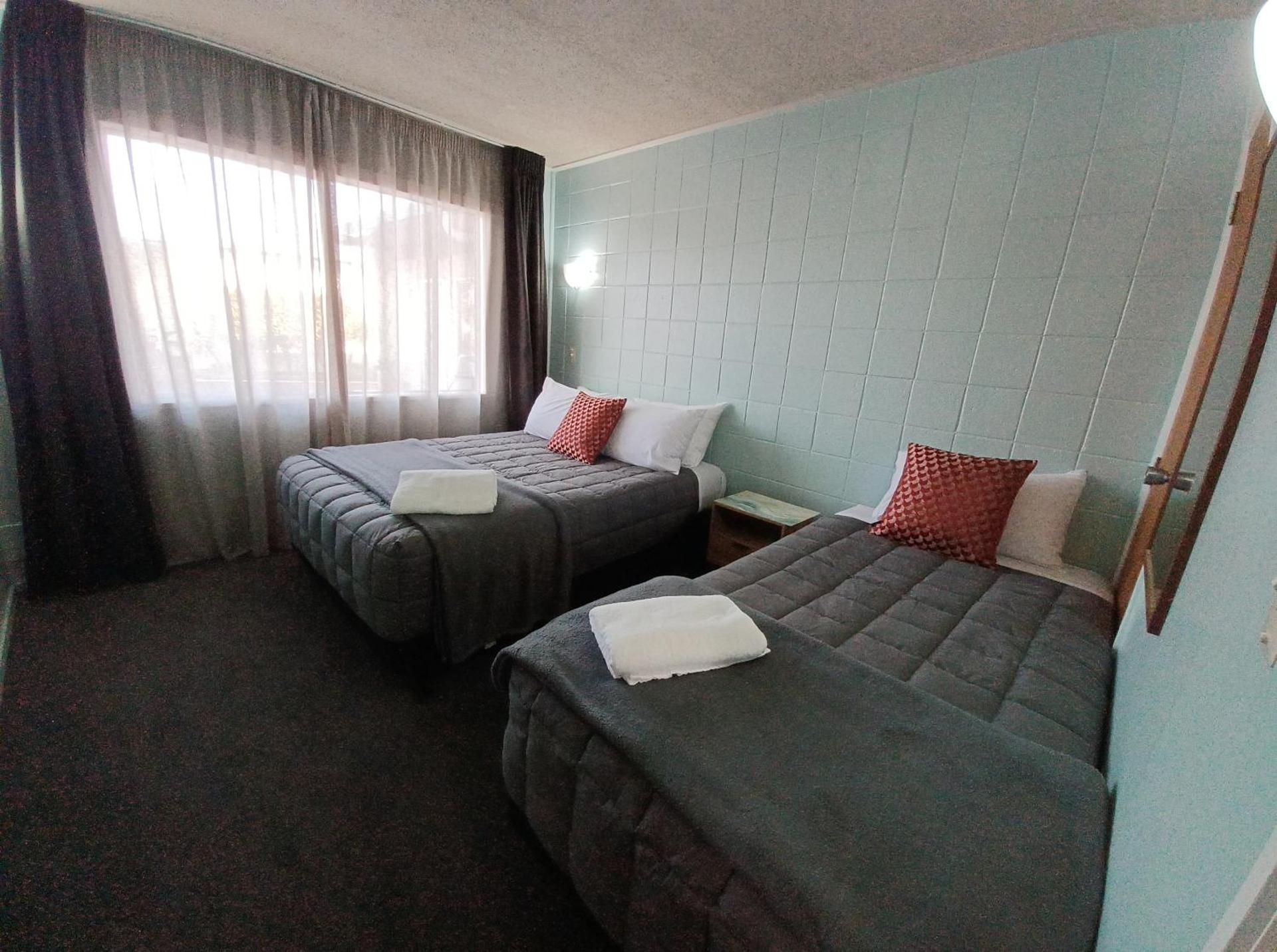 One Bedroom Apartment