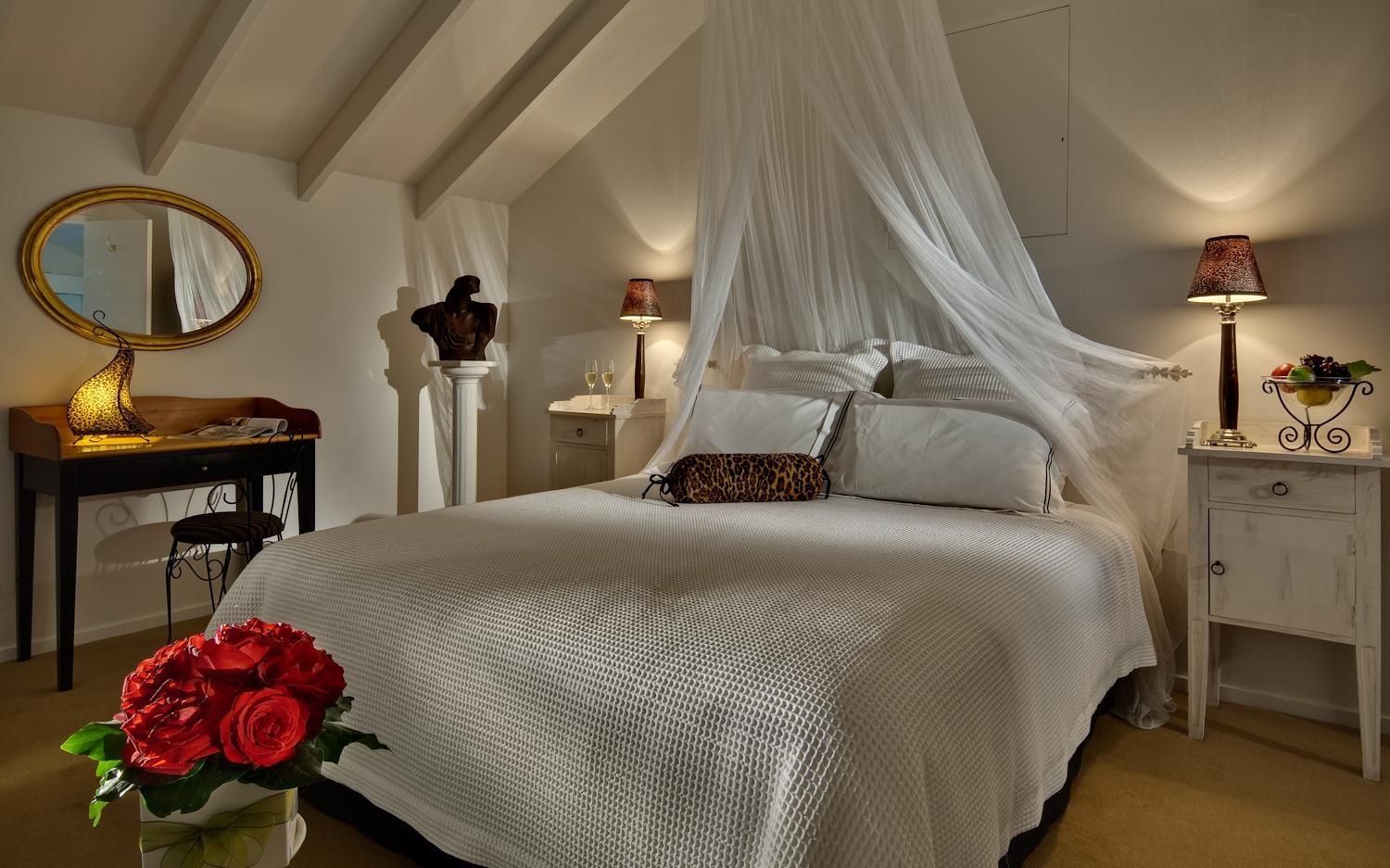 Lux Deluxe Room