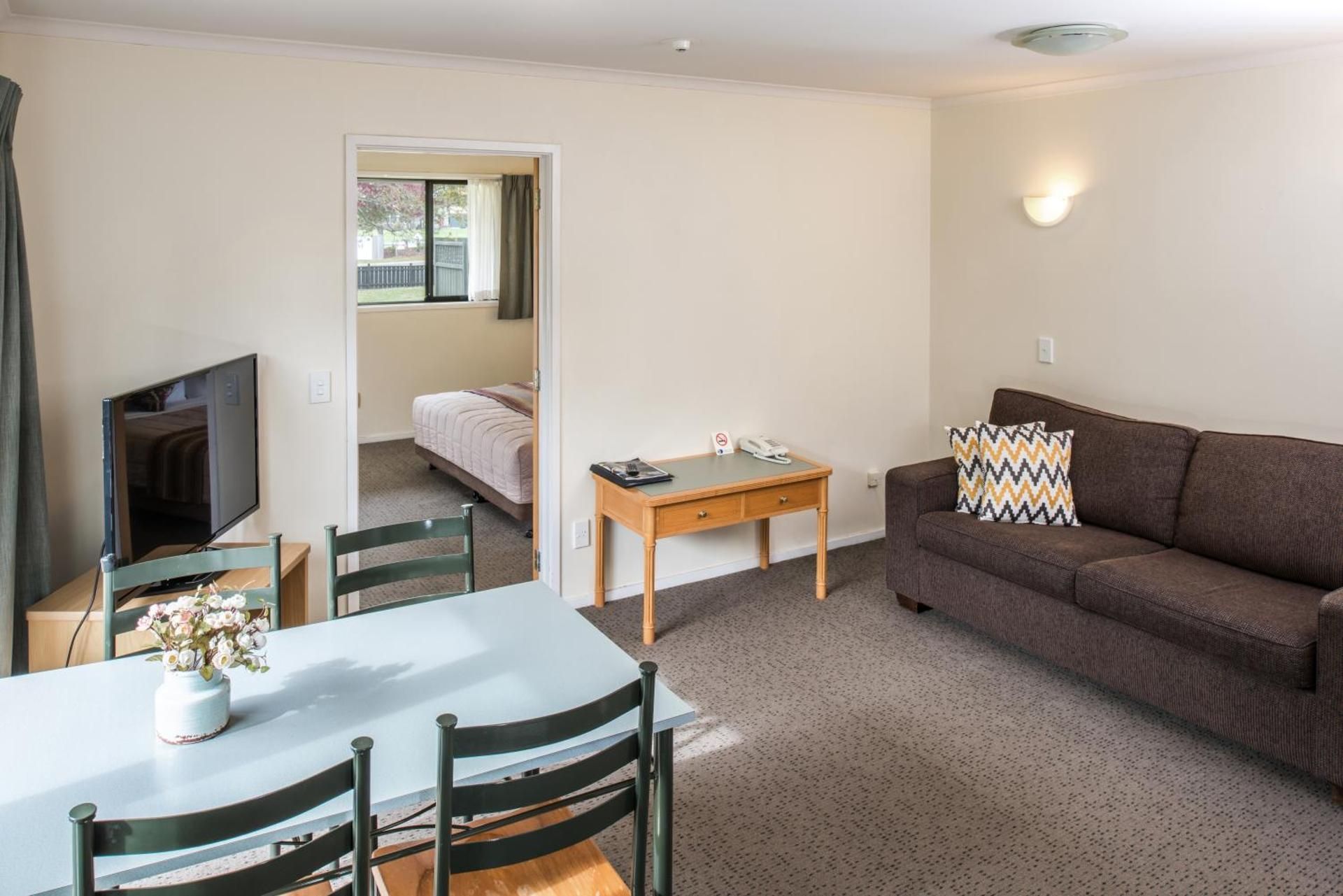 One-Bedroom Suite