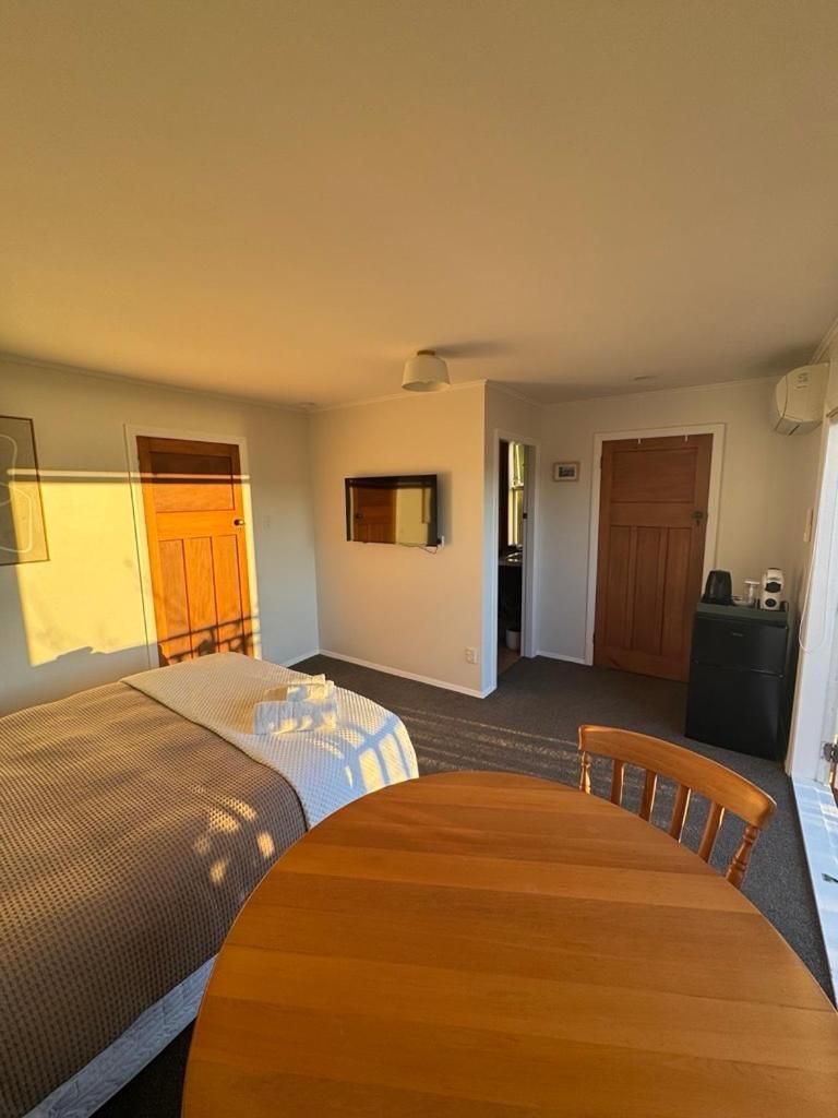Deluxe Double Room with Balcony and Sea View
