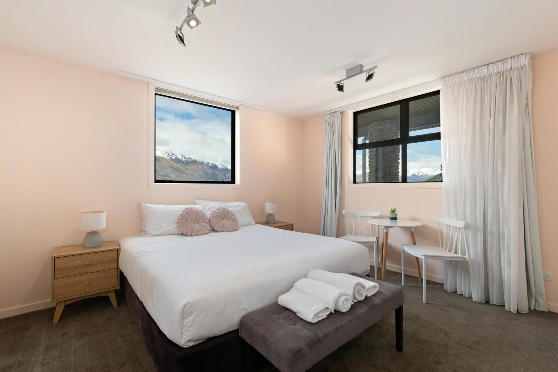 Double Room with Mountain View