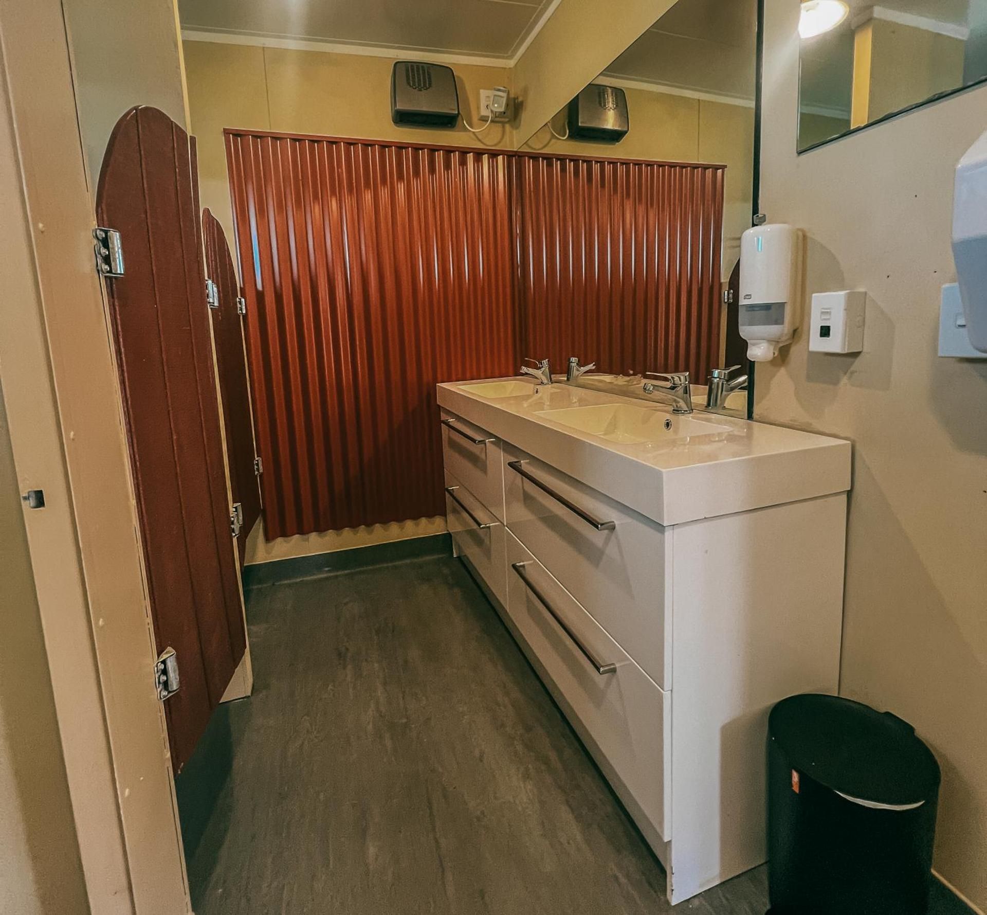 1 Bed in Miners Quarters (Bed in 4-Bed Mixed Dormitory)