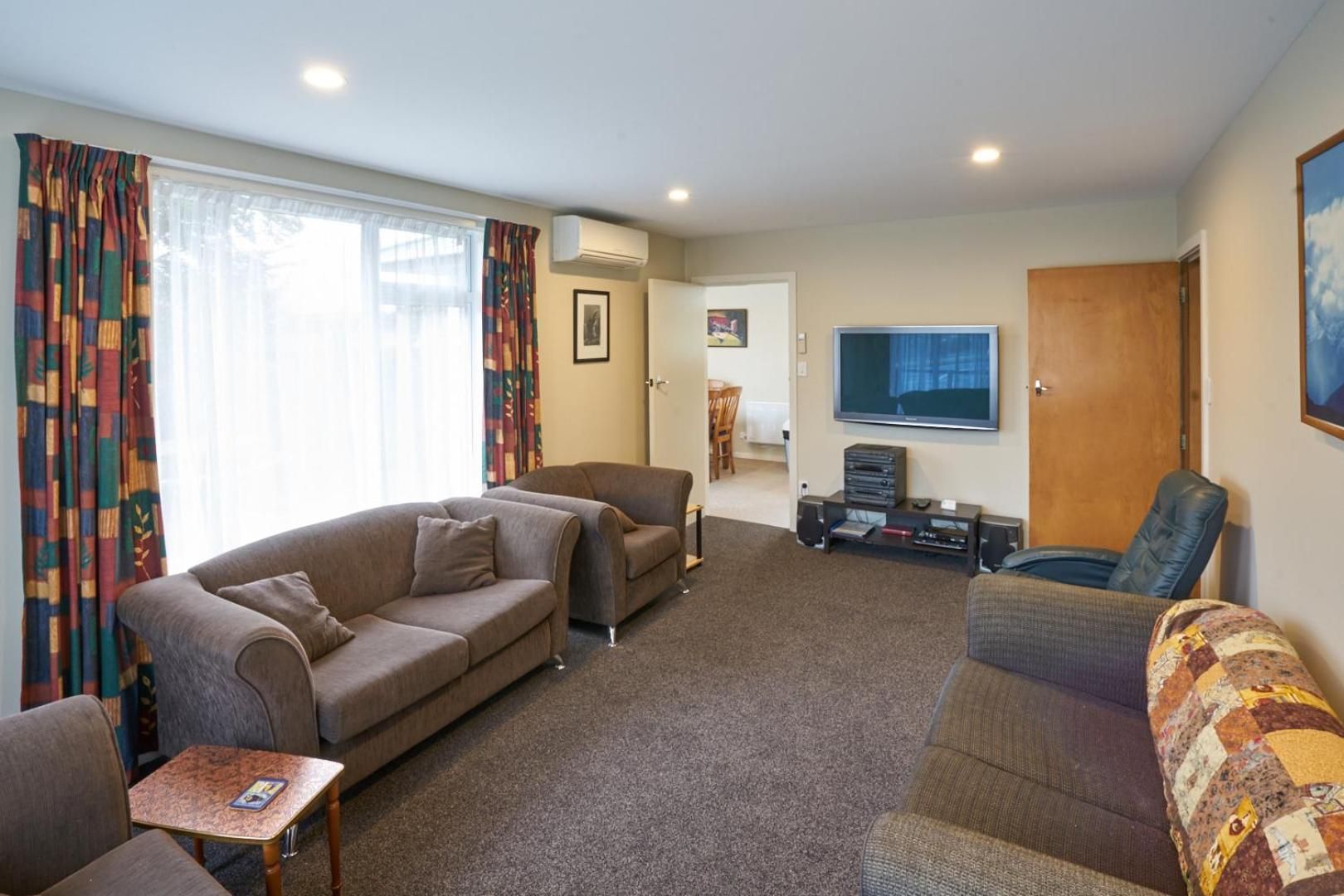 Three Bedroom Holiday Cottage