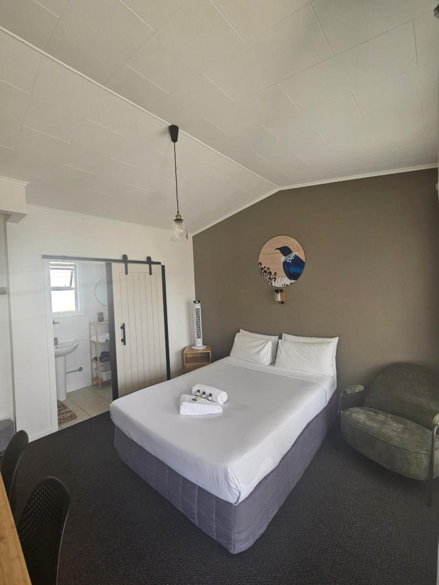 Queen Suite