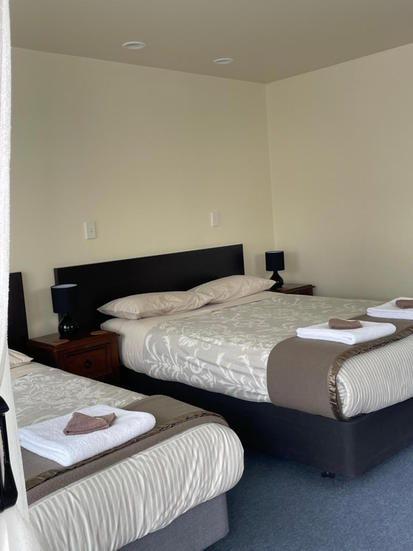 Deluxe Double Room with Extra Bed