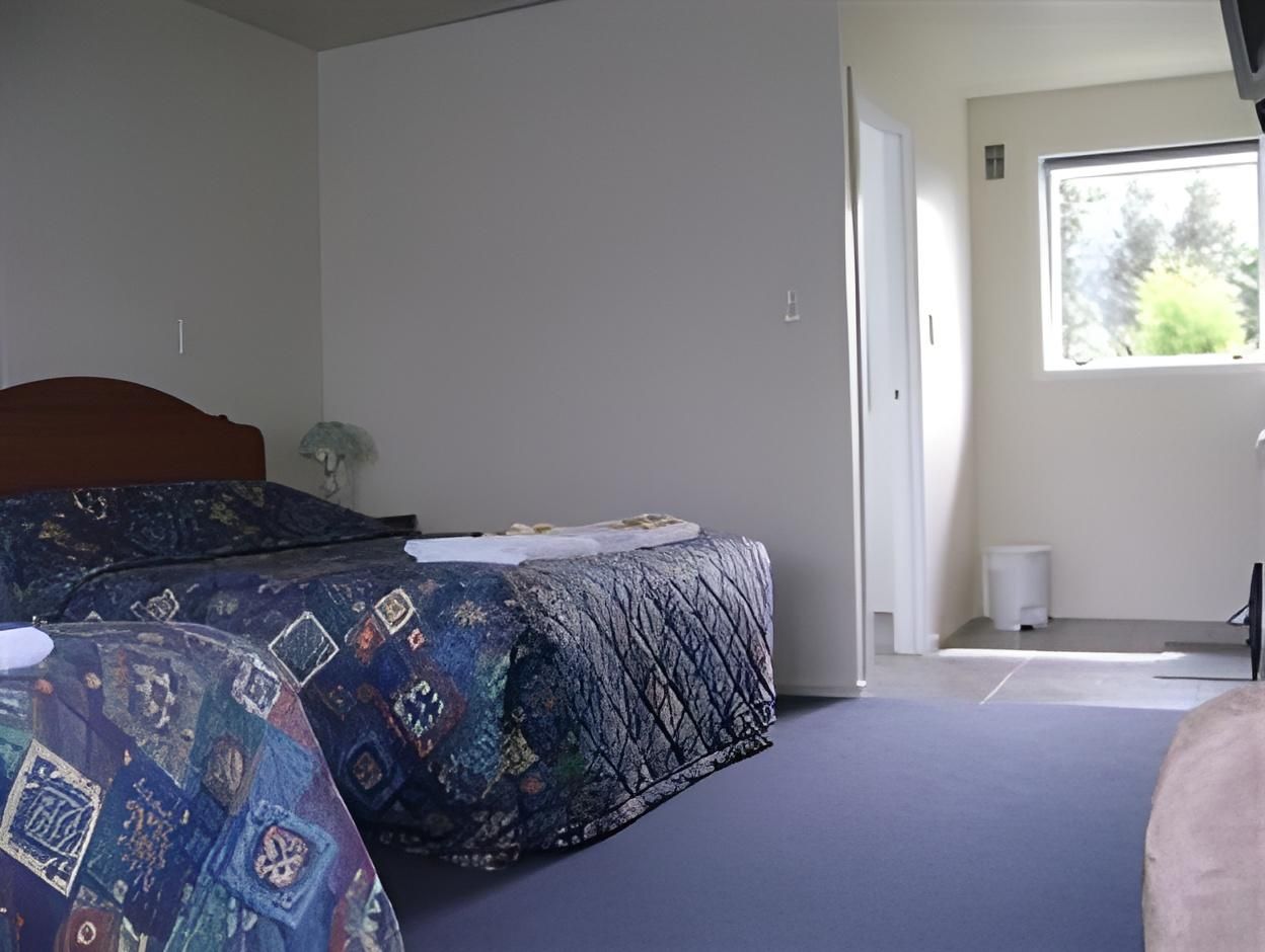 Studio (3 Adults)