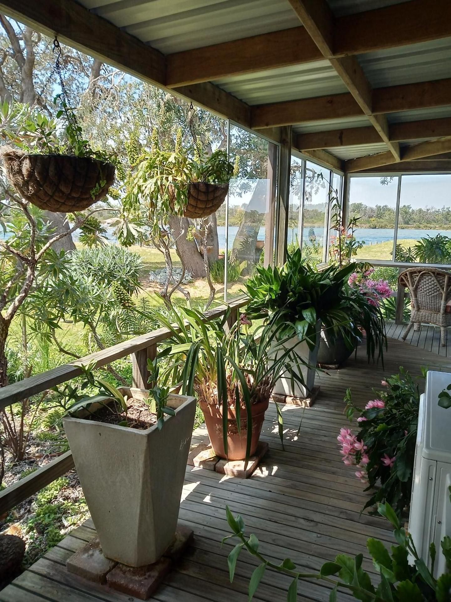 King Room Waterfront Cottage