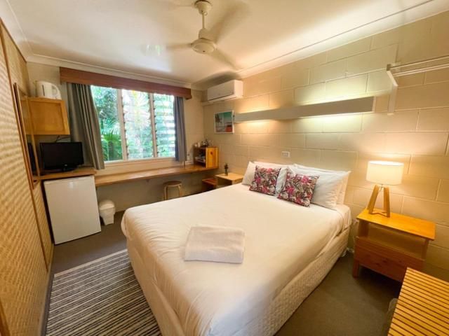 Standard Double Room with Courtyard