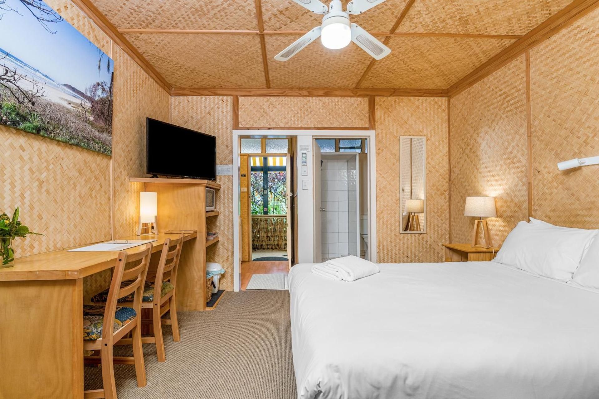 Queen Room - Dog Friendly
