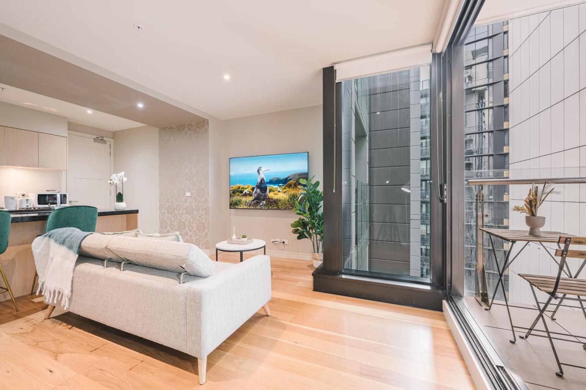 One-Bedroom Apartment