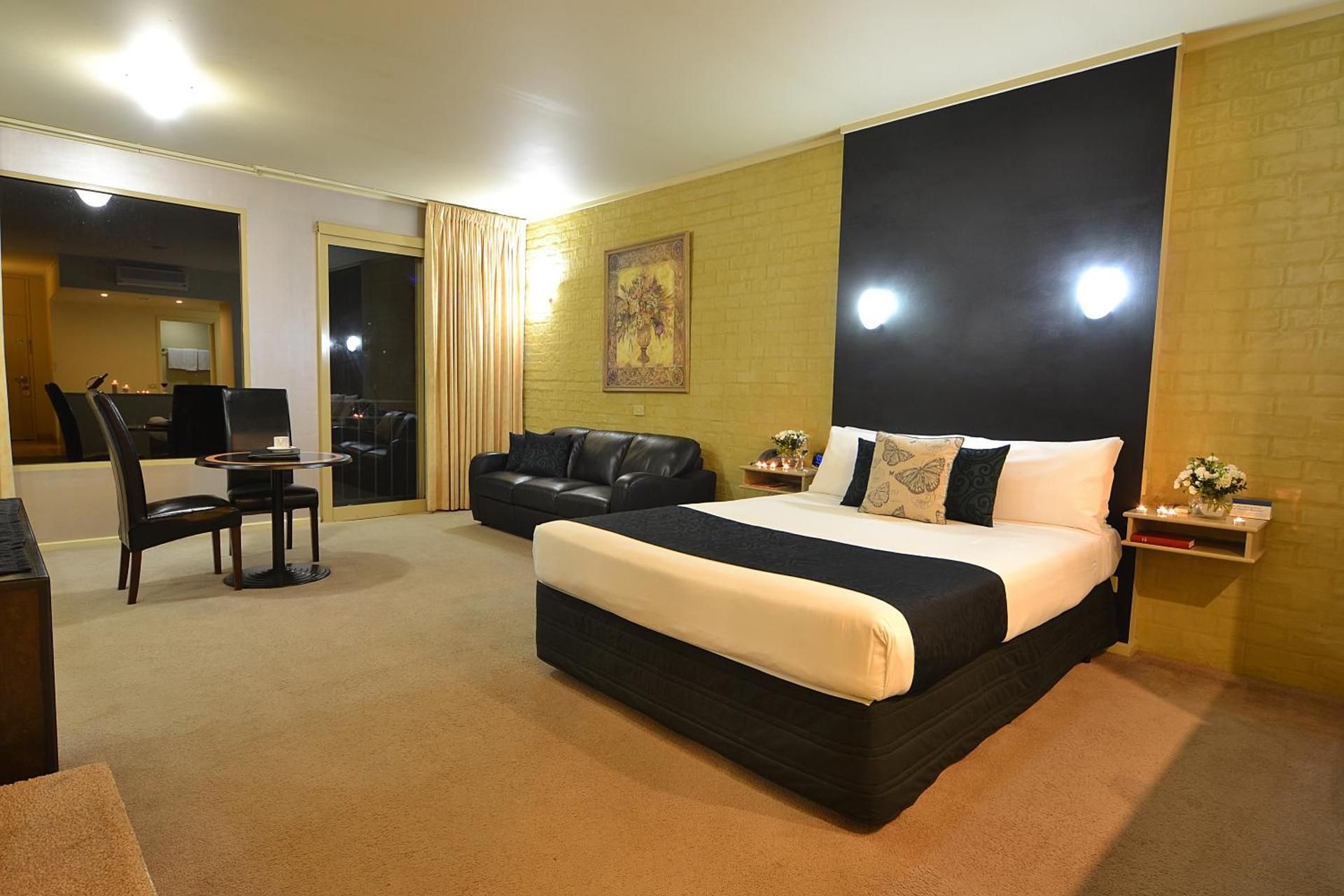 Comfort Triple Room with Spa Bath