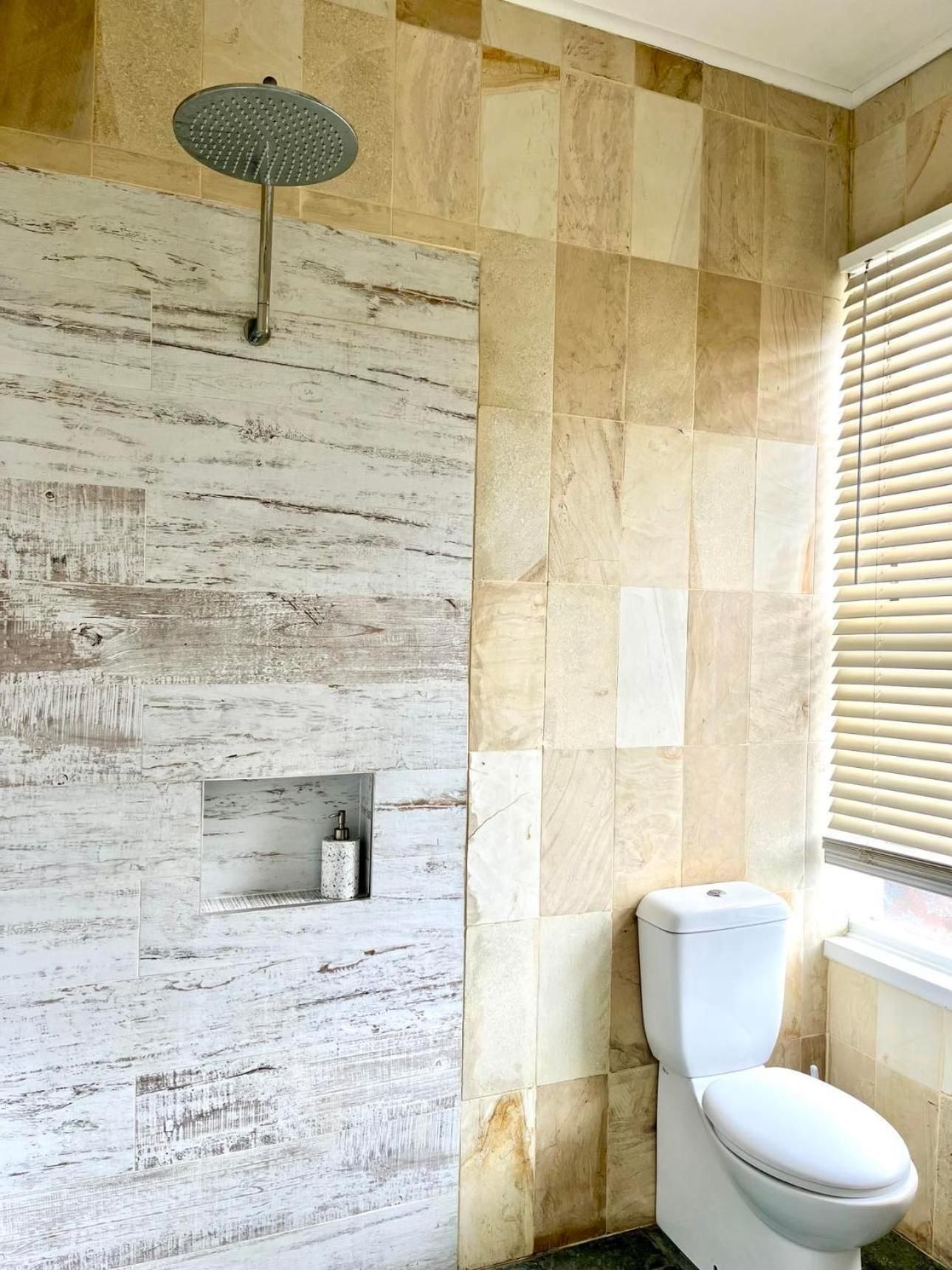 Double or Twin Room with Private Bathroom
