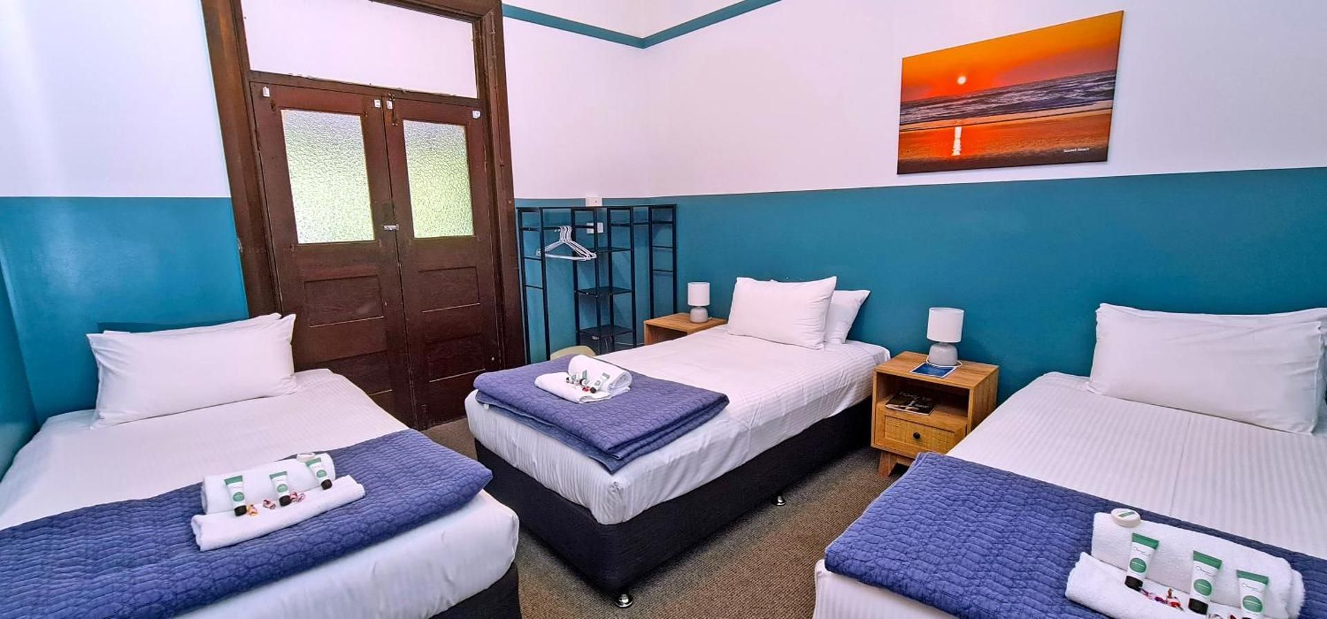 Triple Room with Shared Bathroom