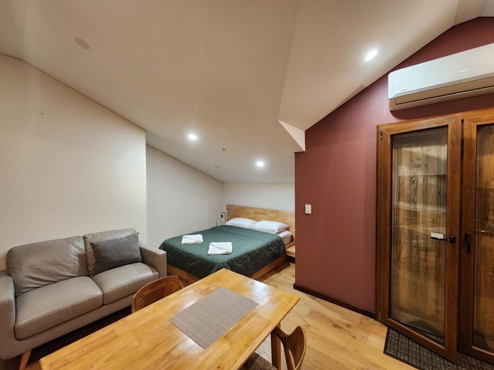 Triple Room with Balcony