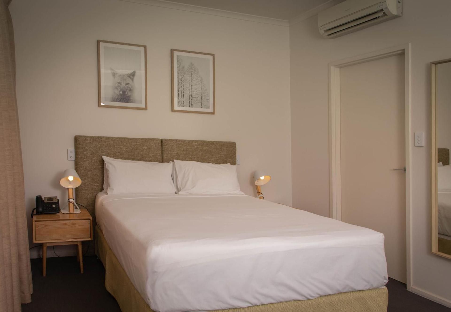 Queen Room