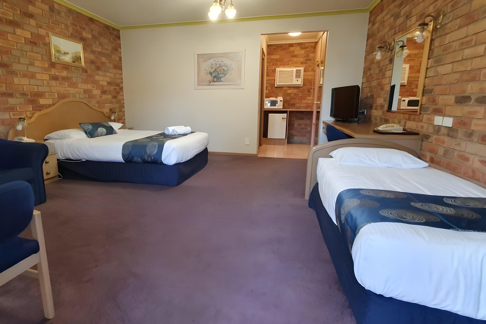 Queen Room