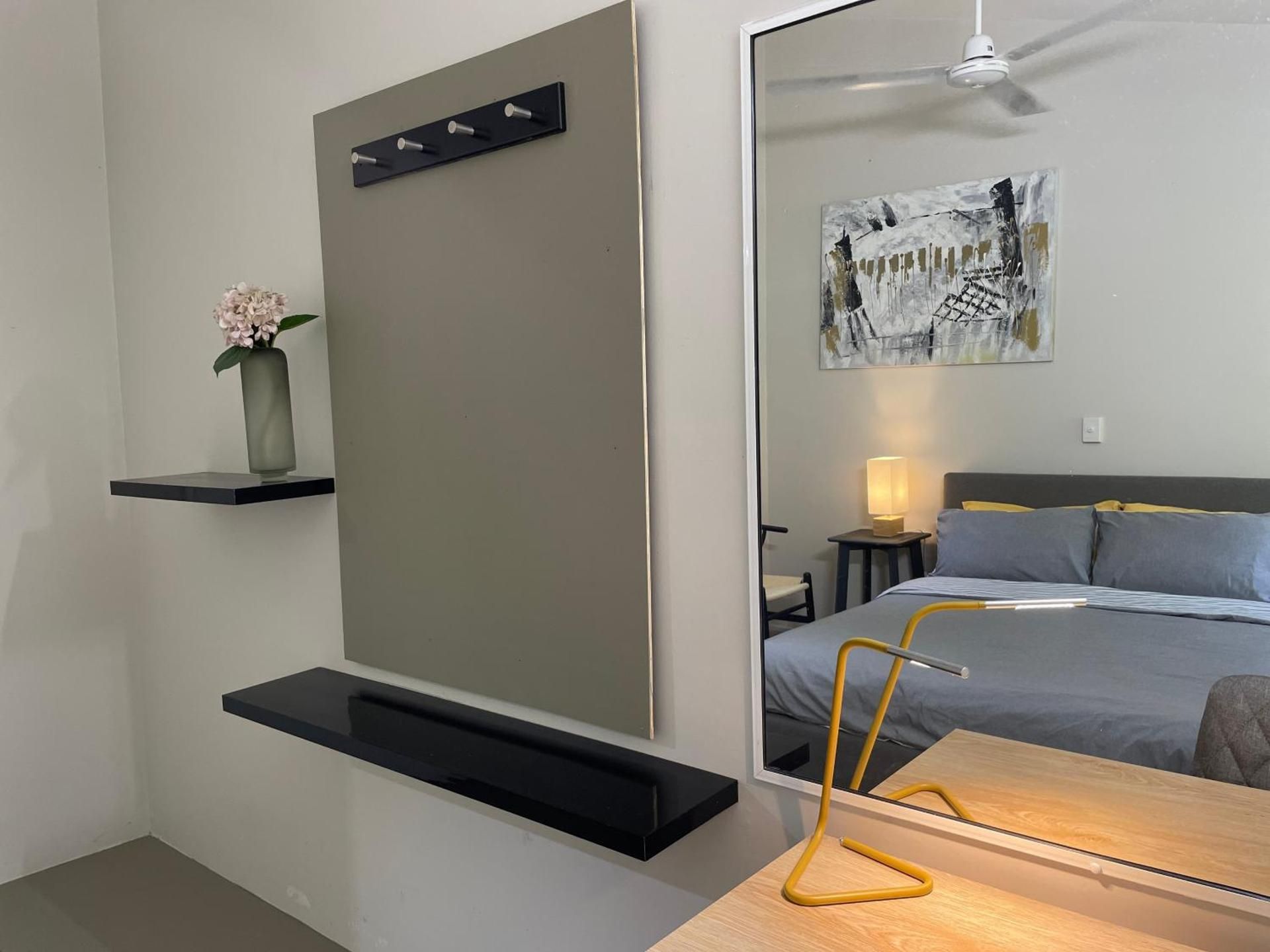 Nolan garden house in whitfield Queen Room with Garden View 3