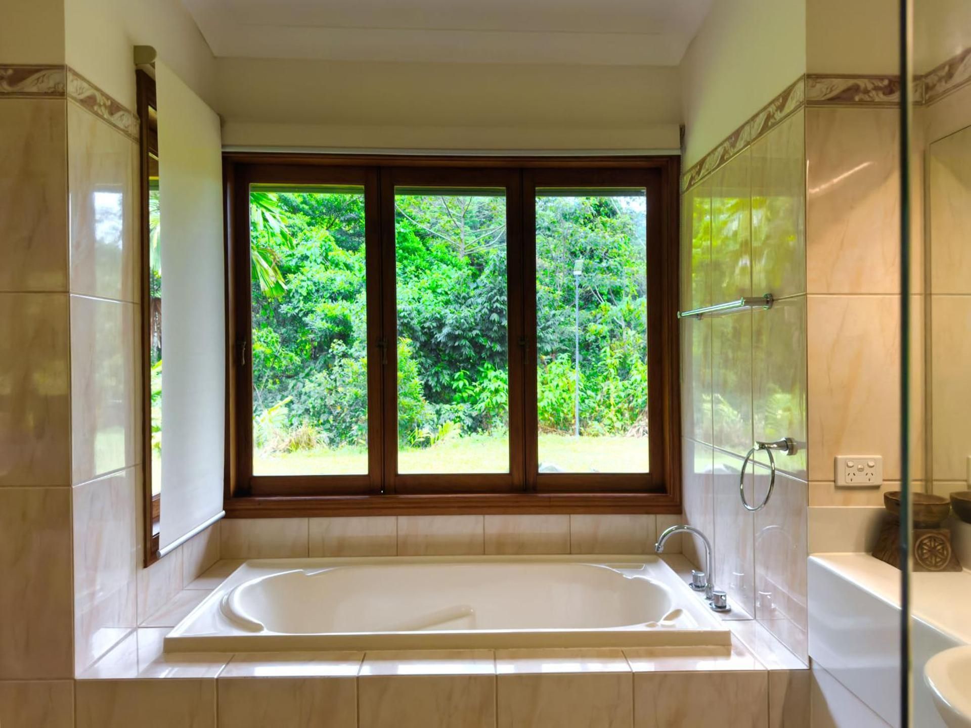 Suite with Garden View
