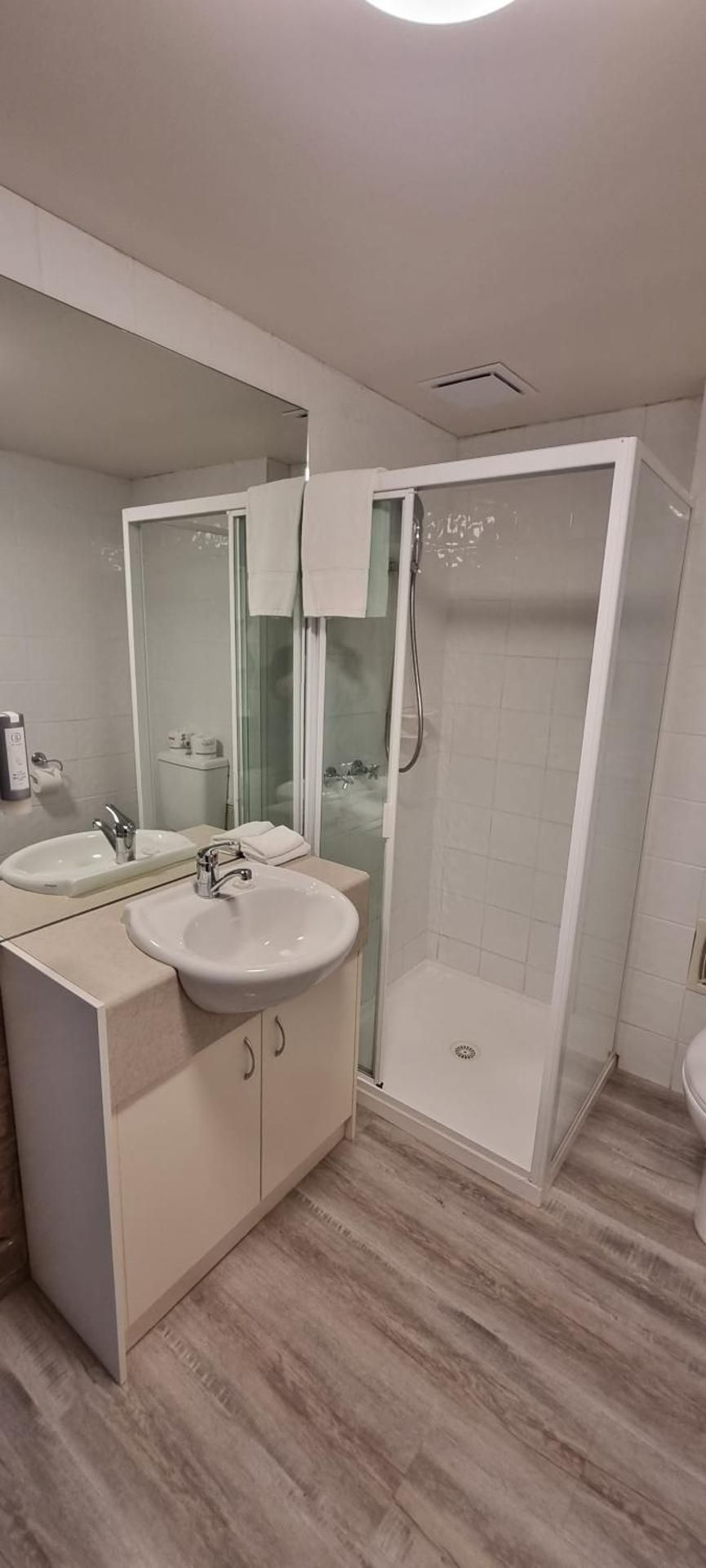 Deluxe Apartment 8