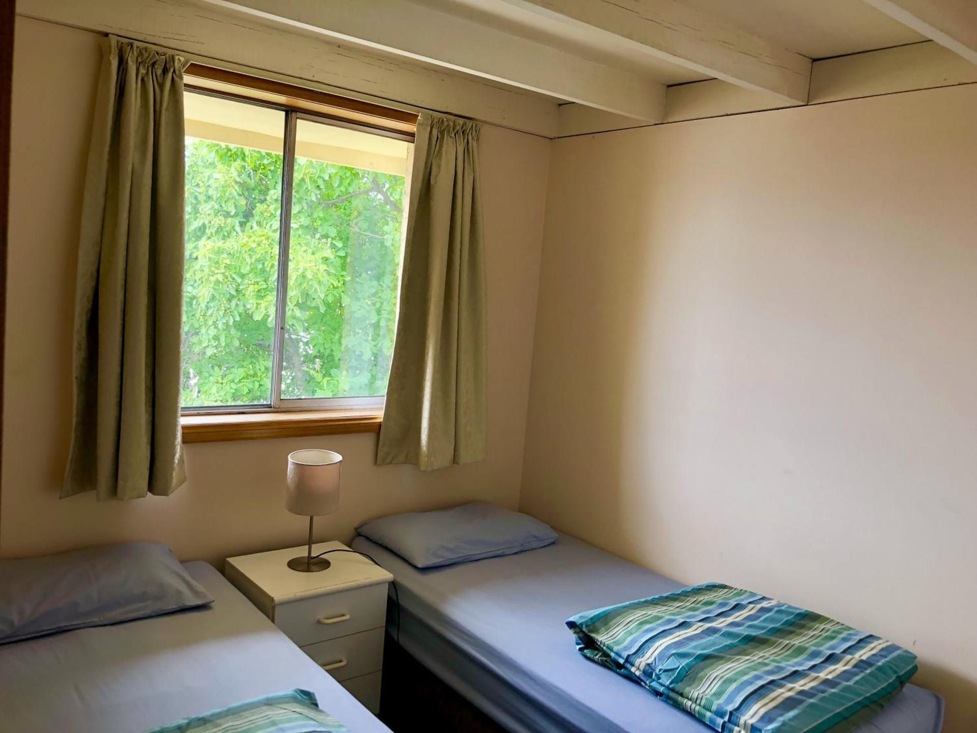 Standard Twin Room with Shared Bathroom