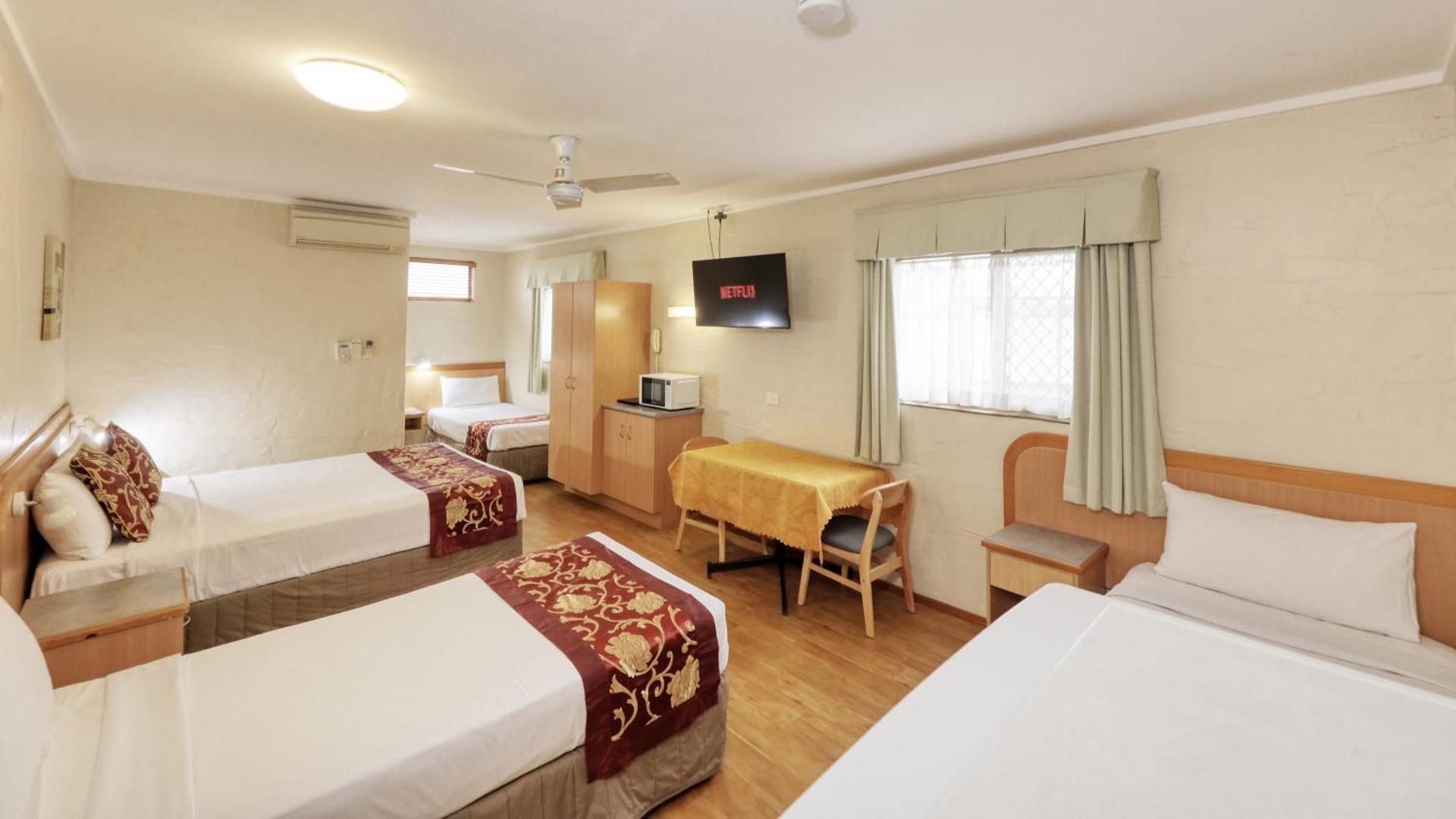 Espana Motel Large Family Room