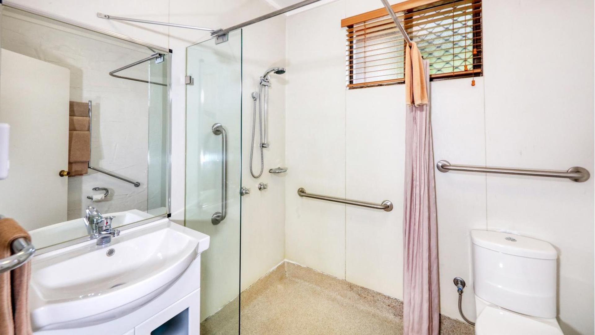 One-Bedroom Suite - Disability Access