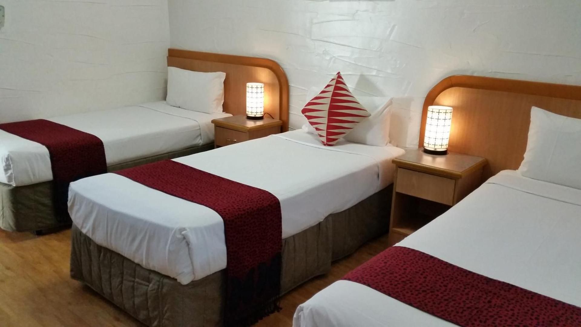 Espana Motel Two-Bedroom Suite