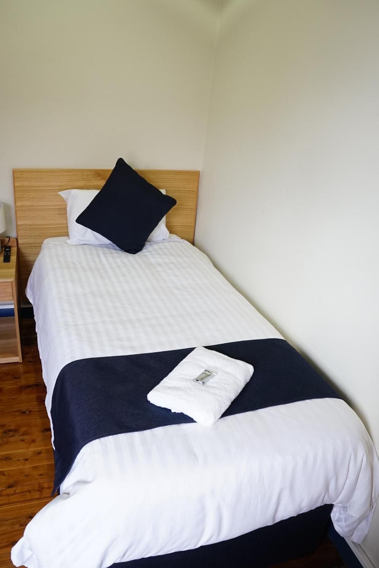 Standard Single Room with Shared Bathroom