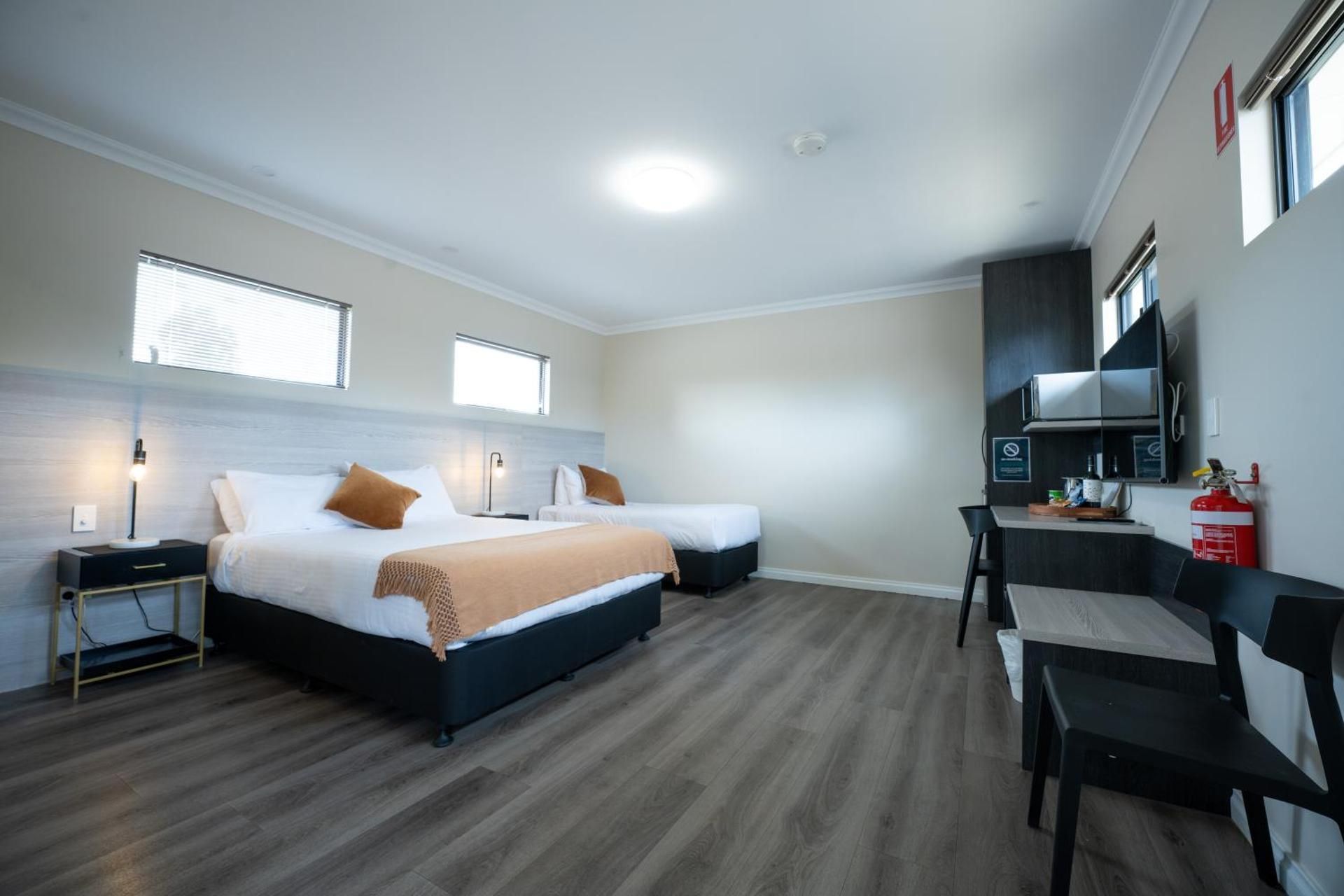Deluxe Triple Room