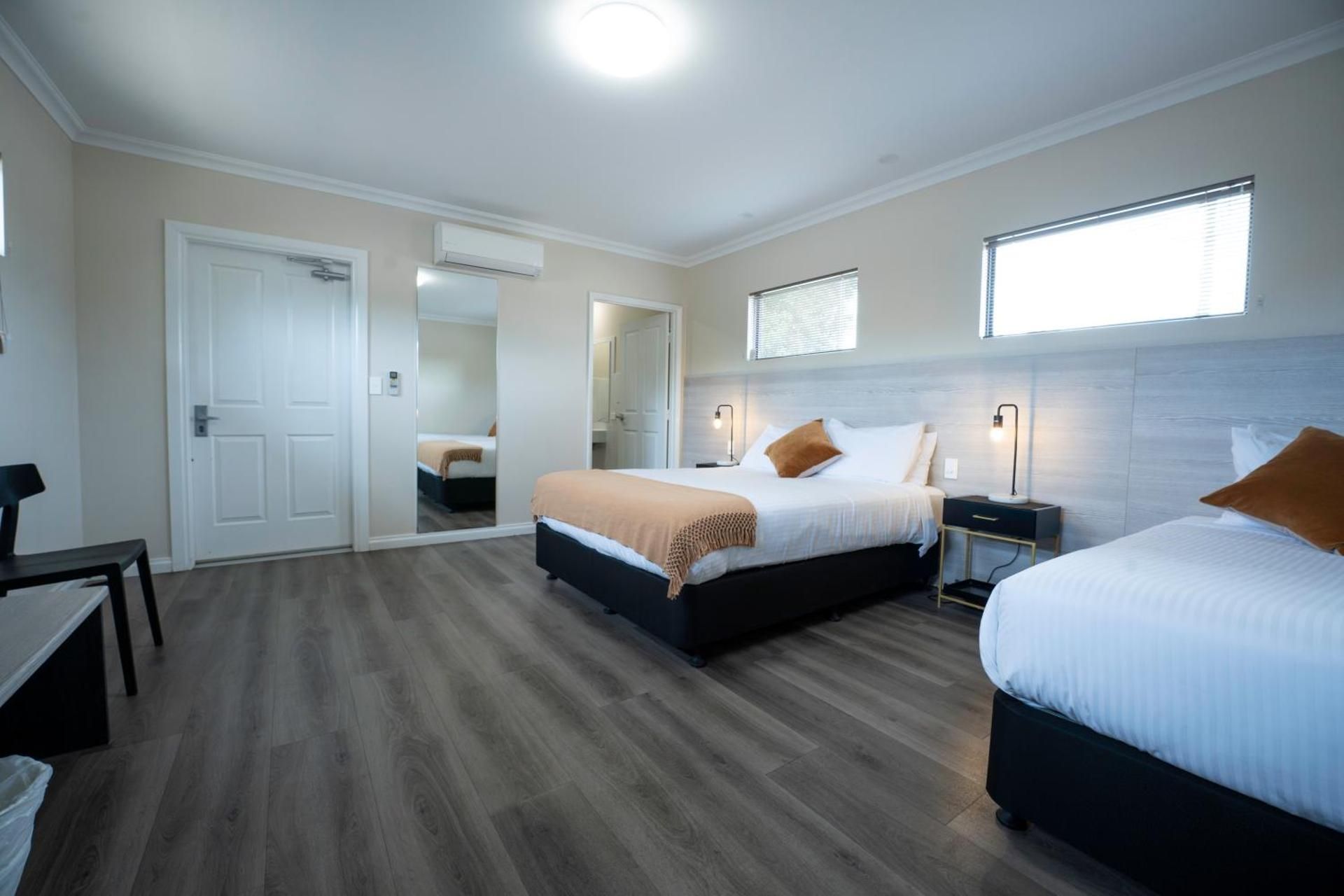 Deluxe Triple Room