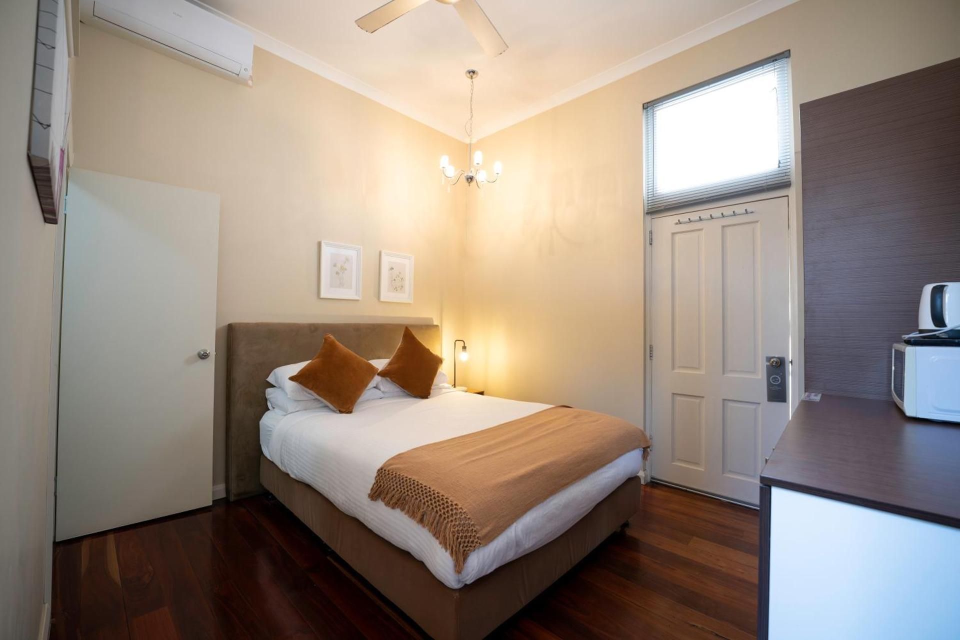 Stables Deluxe Double Room