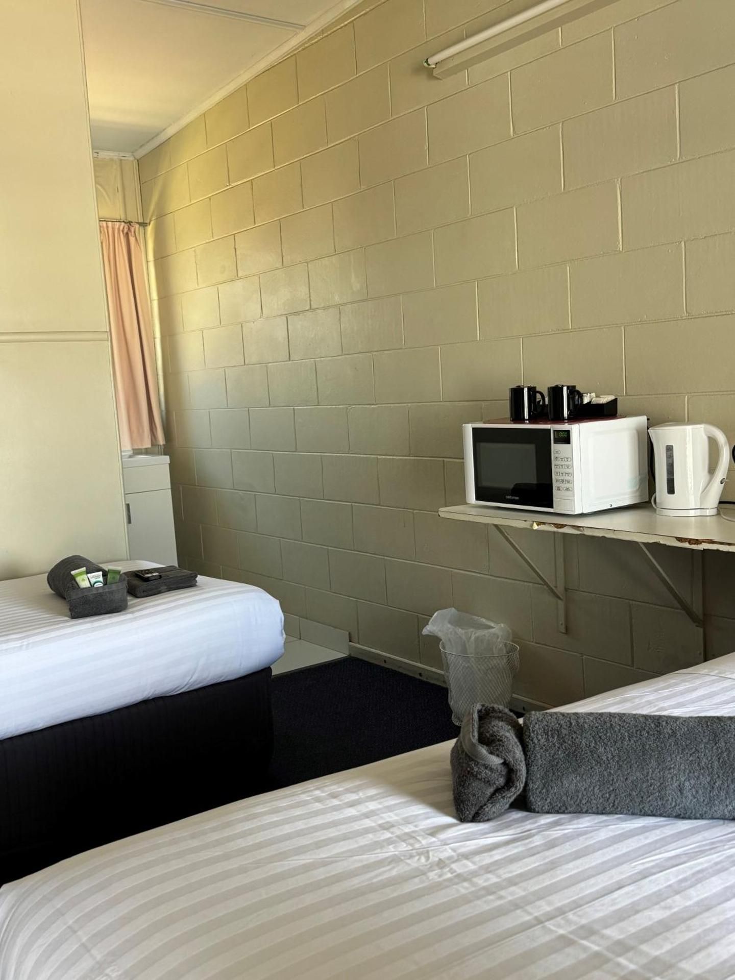 Twin Room with Bathroom