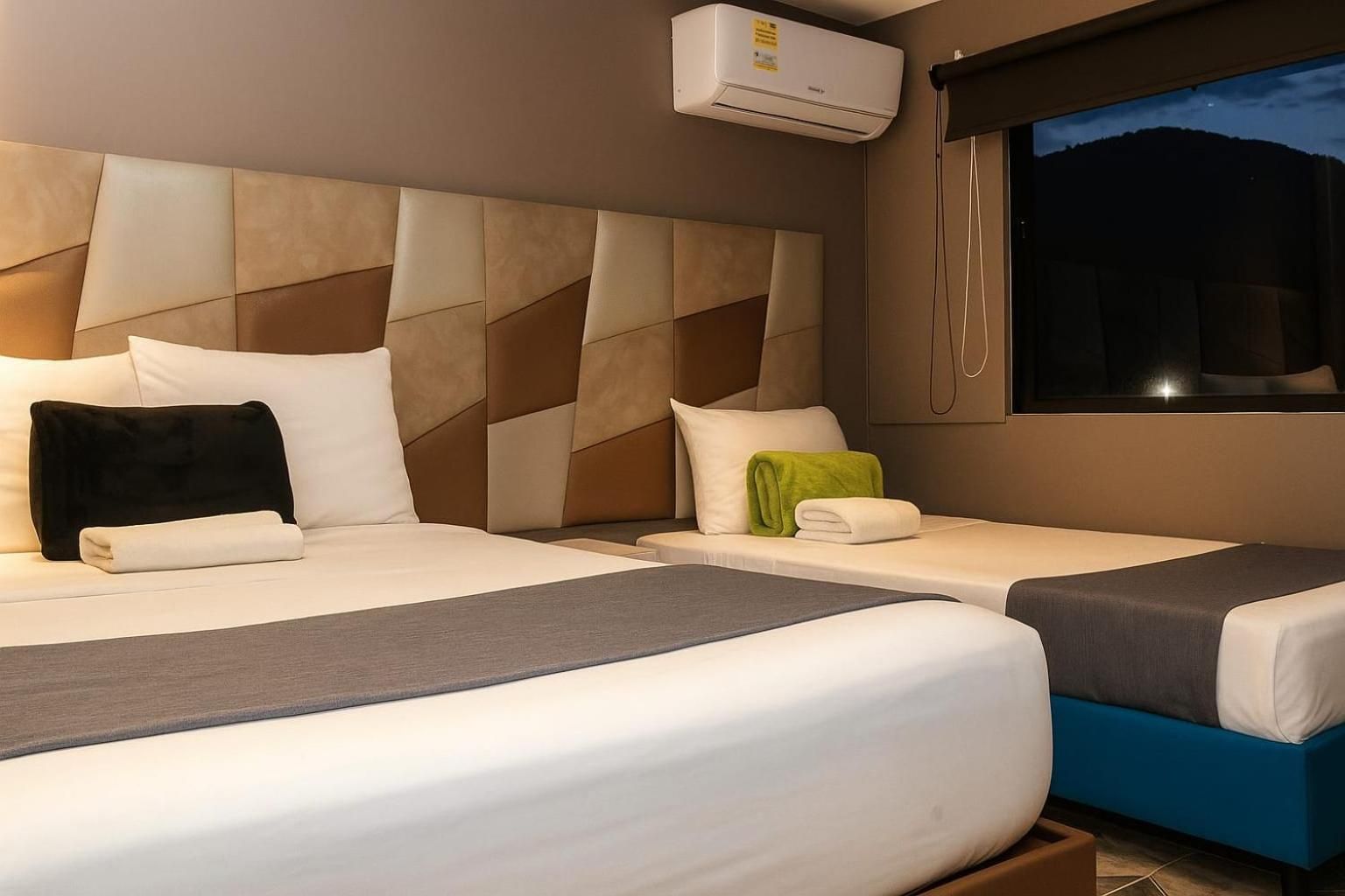 Deluxe Single Room