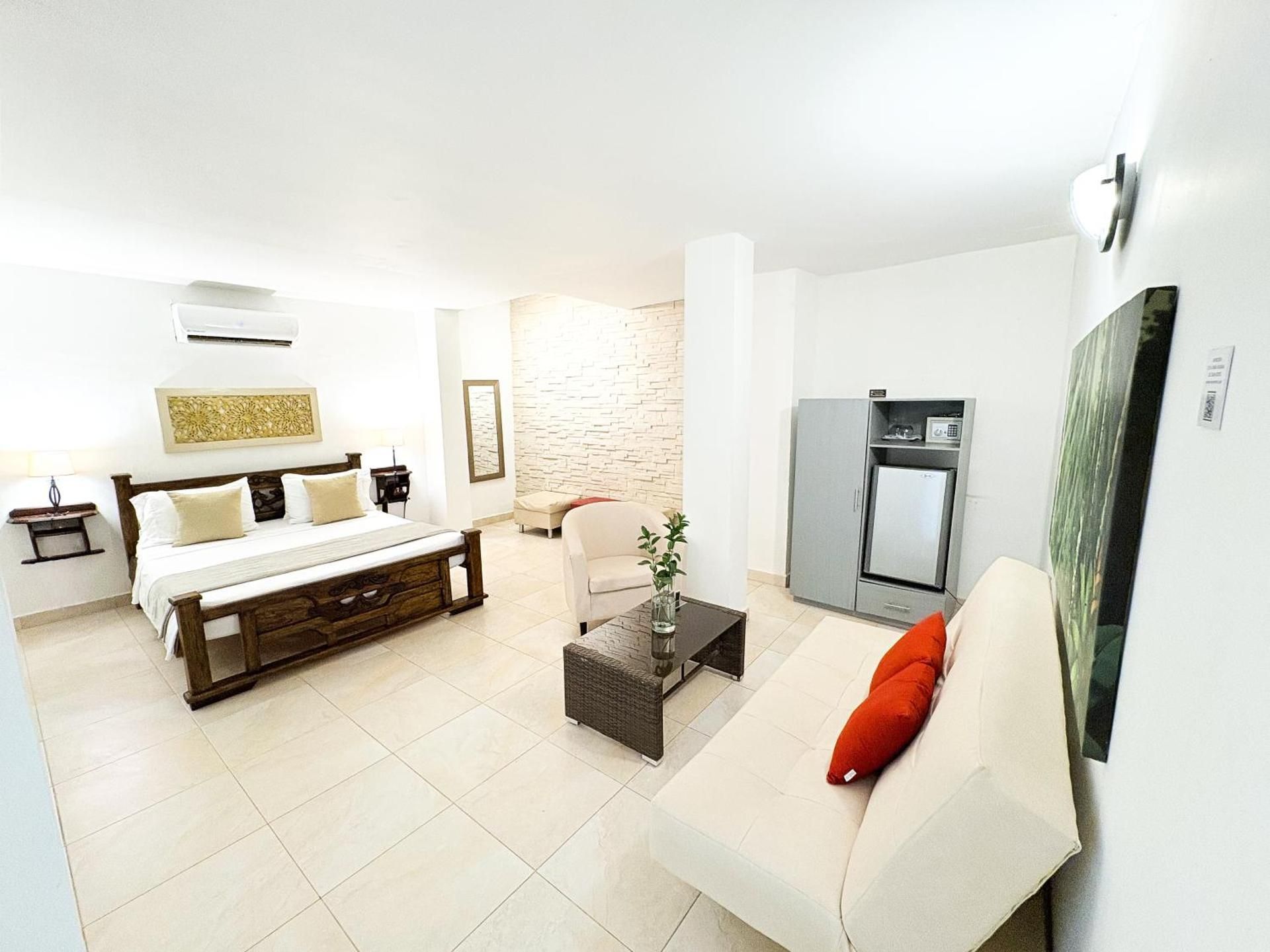 Standard Family Room