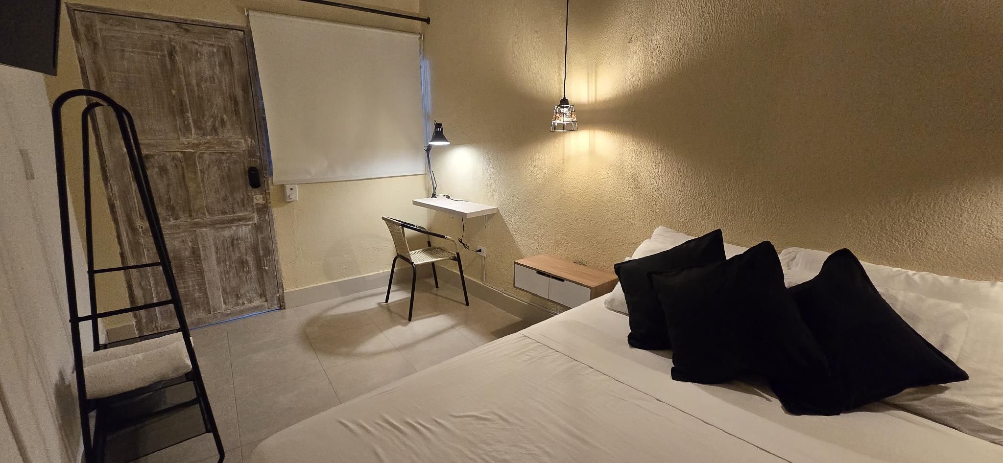 Double - Shared Bathroom