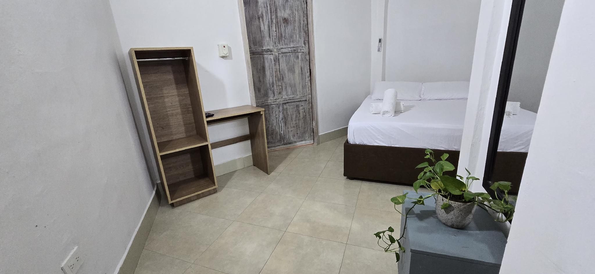 Double Classic with Shared Bathroom