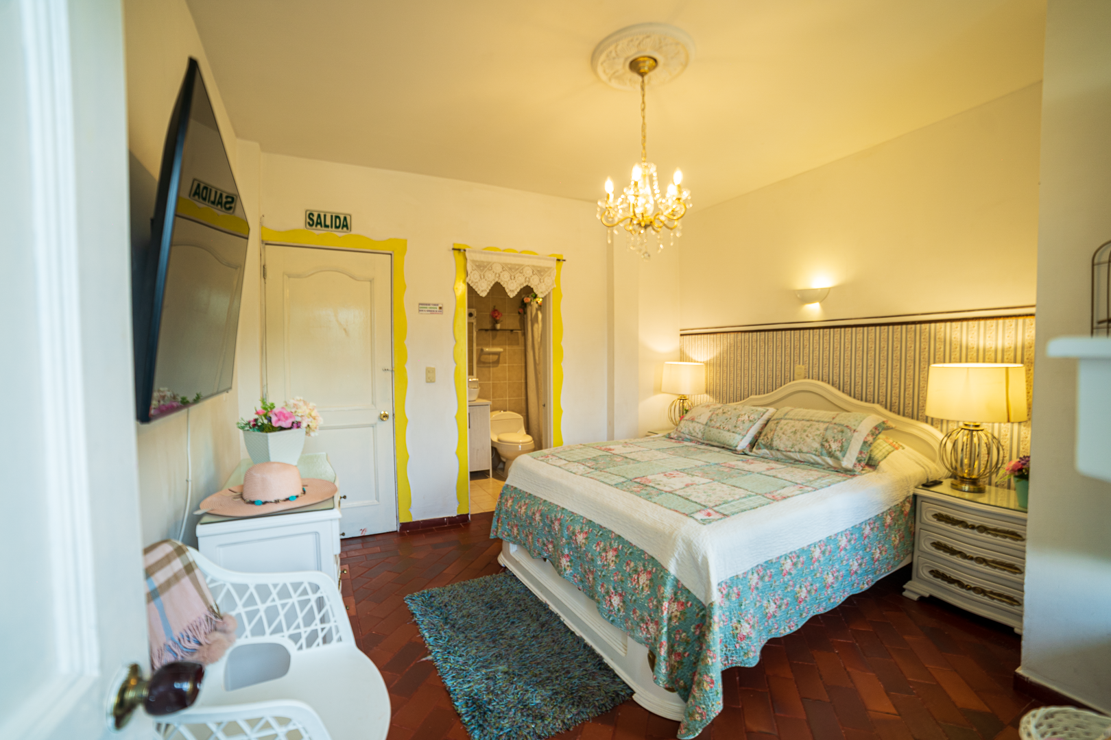 Queen Deluxe - Ground Floor