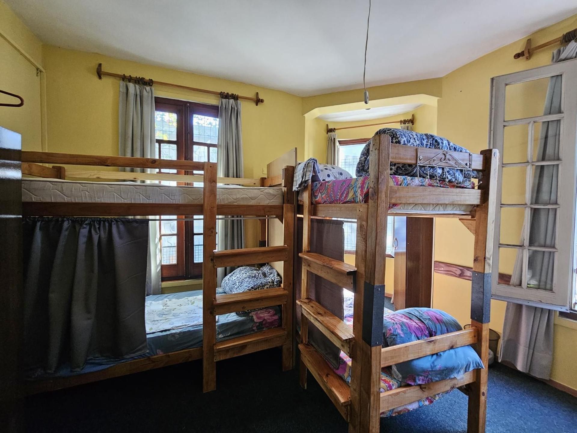 Montevideo Hostel Bed in 6-Bed Female Dormitory Room 3