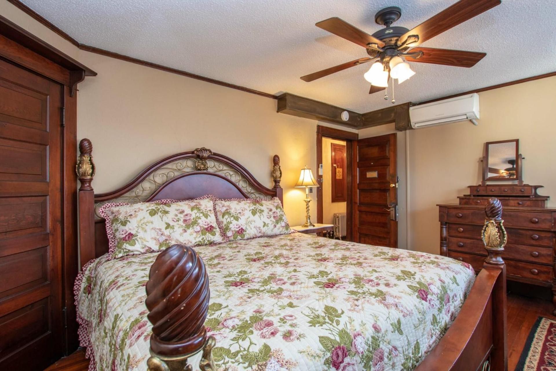 King Suite